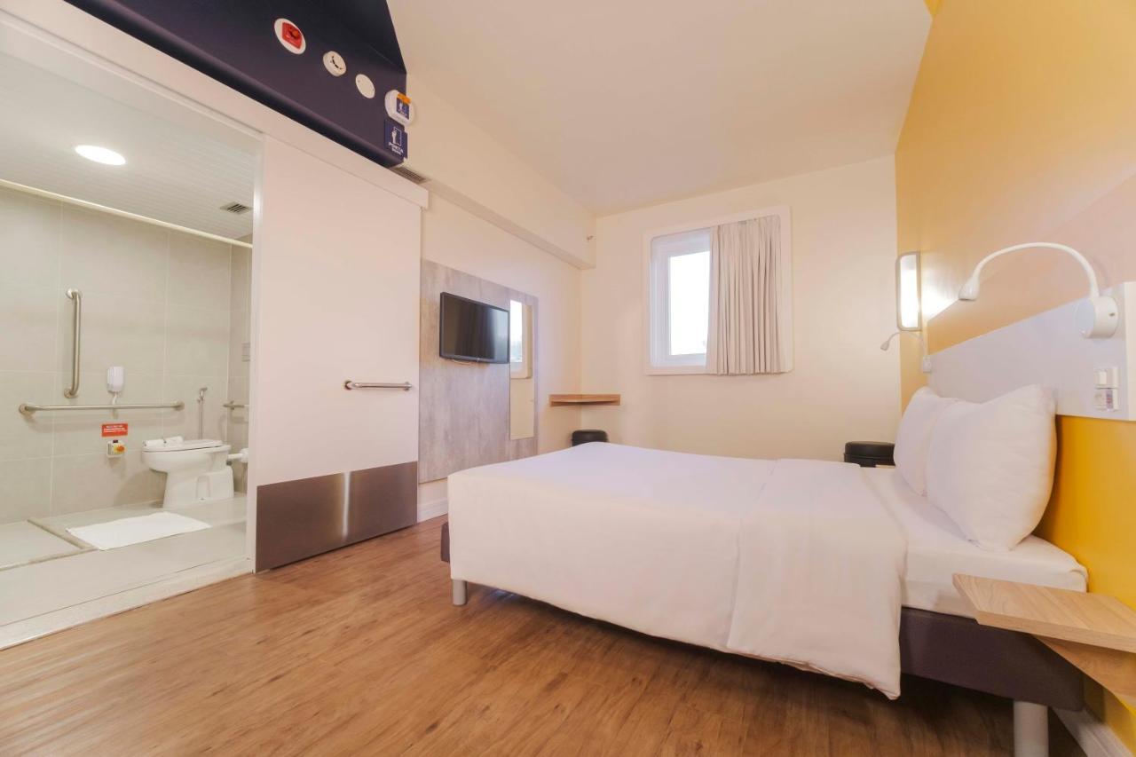 ibis Budget Farroupilha Exterior foto